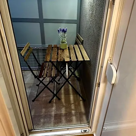 Savamala Promenada 57 * Bělehrad